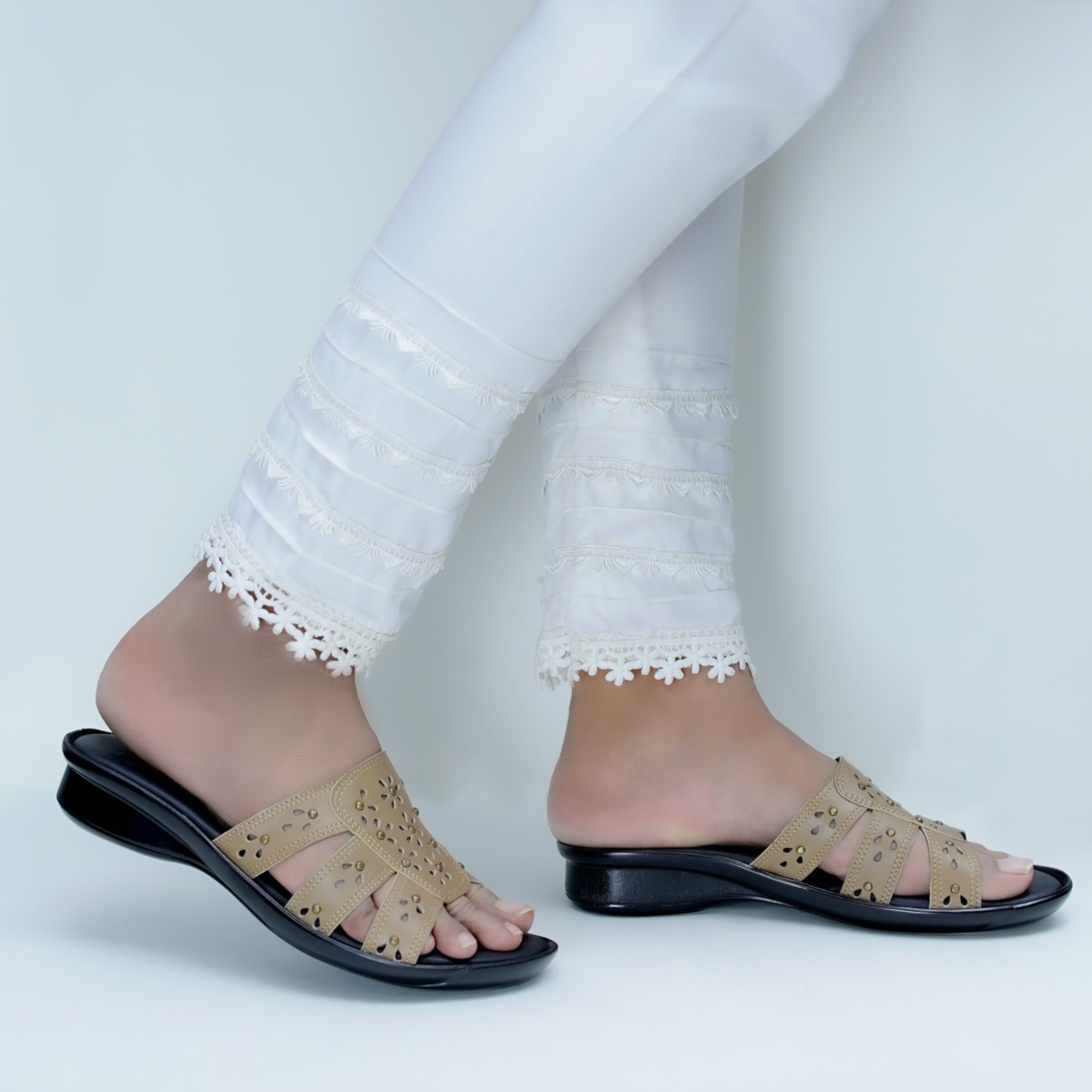 Leather Medicated Slipper