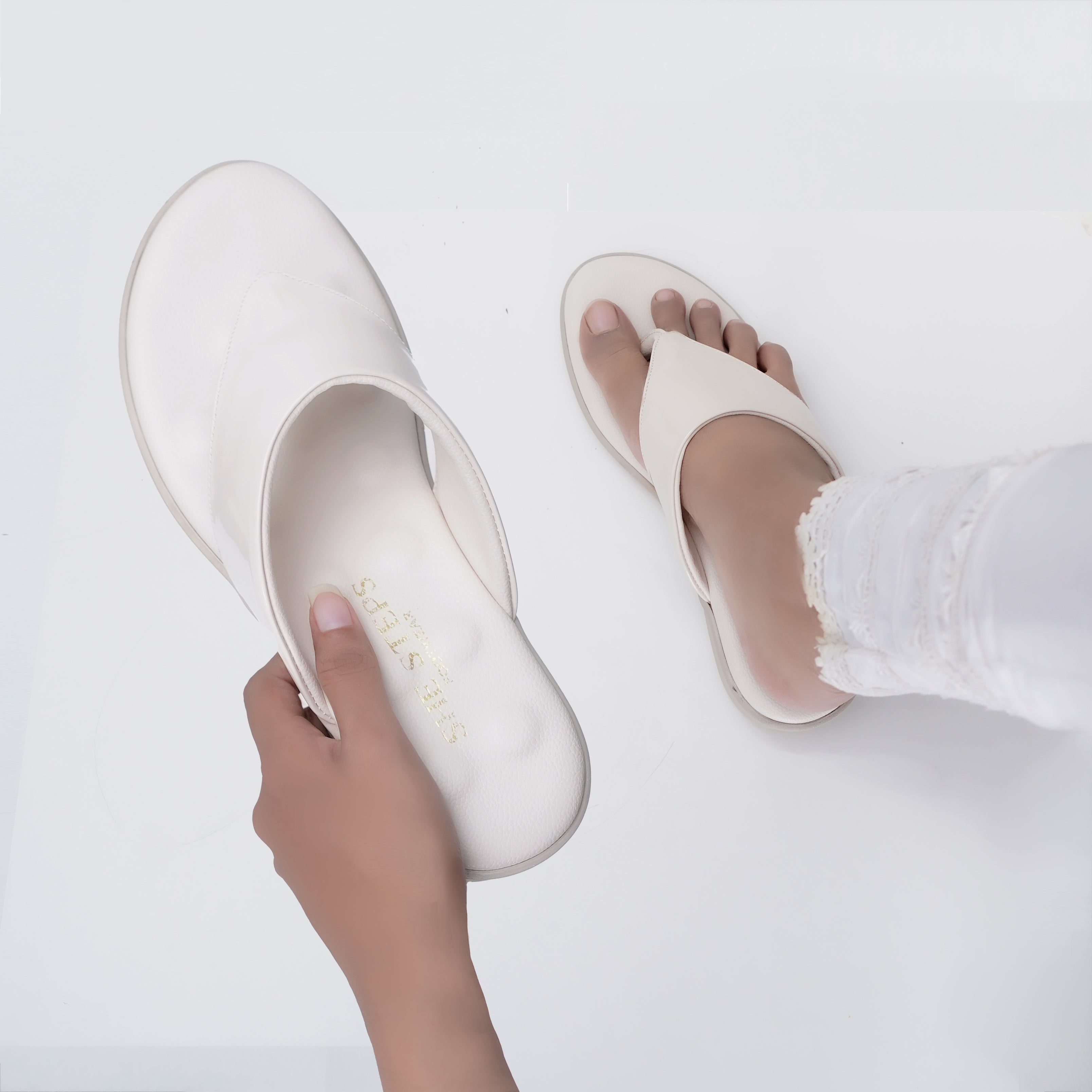 Synthetic Leather Medicated Slipper
