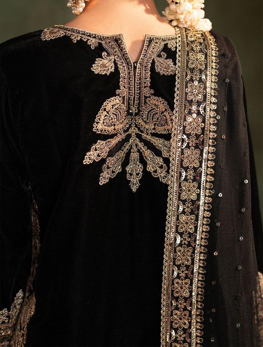 BRAND…IZNIK Unhitch